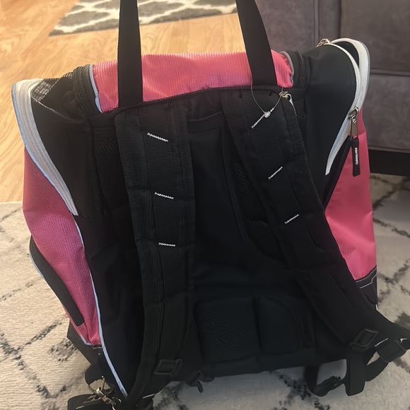 Large Athletico Backpack - like new - Picture 3 of 7